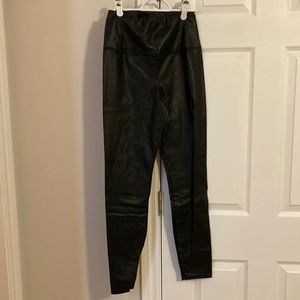 Wilfred free vegan leather leggings